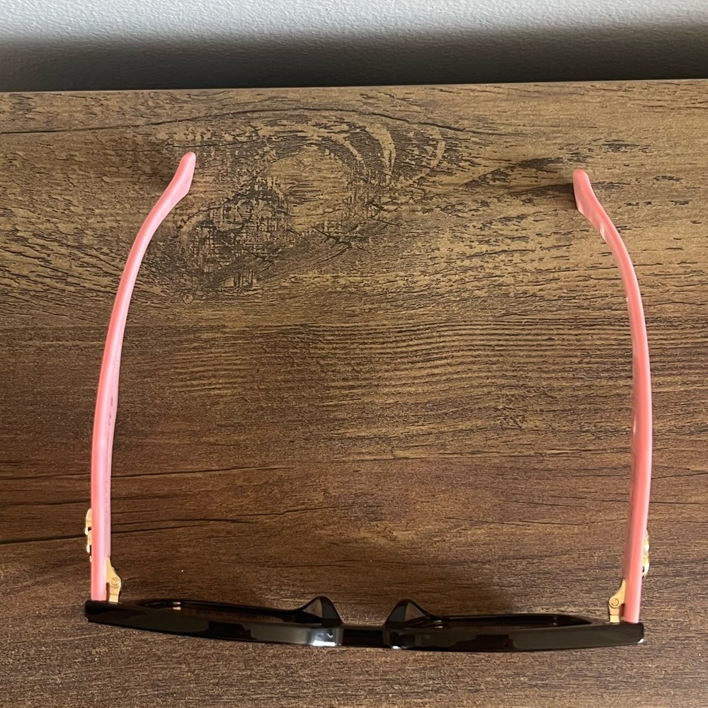 Gucci Black and Brown Women's Sunglasses - Picture 6 of 6
